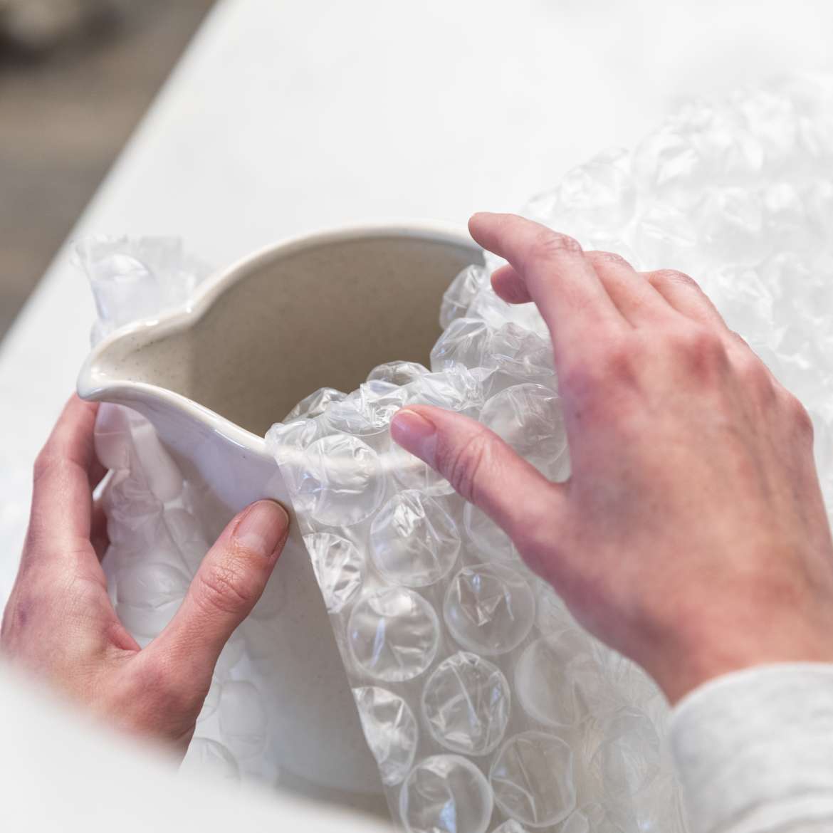 Duck® Max Strength™ Large Bubble Cushioning Wrap