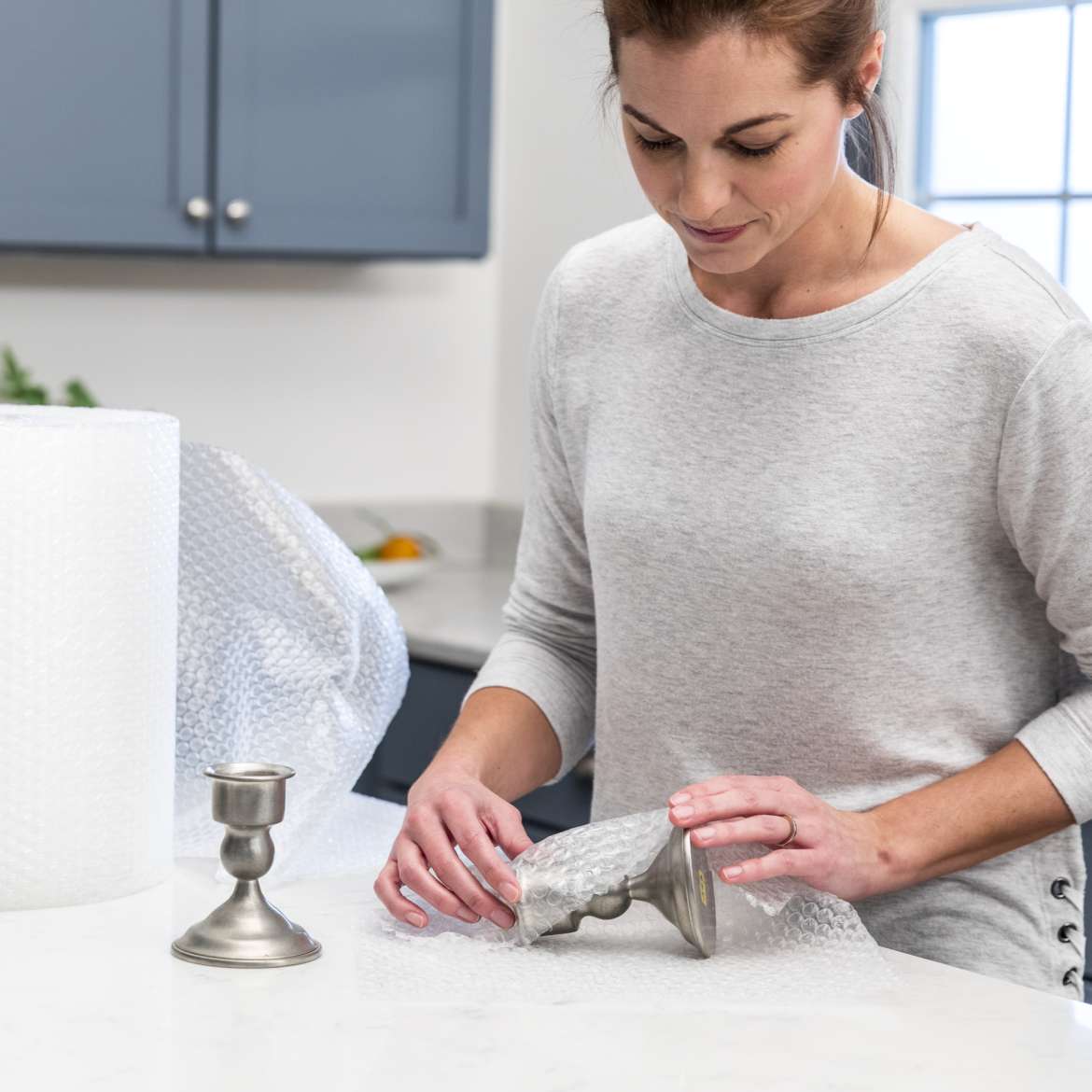 Duck® Brand Small Bubble Cushioning Wrap