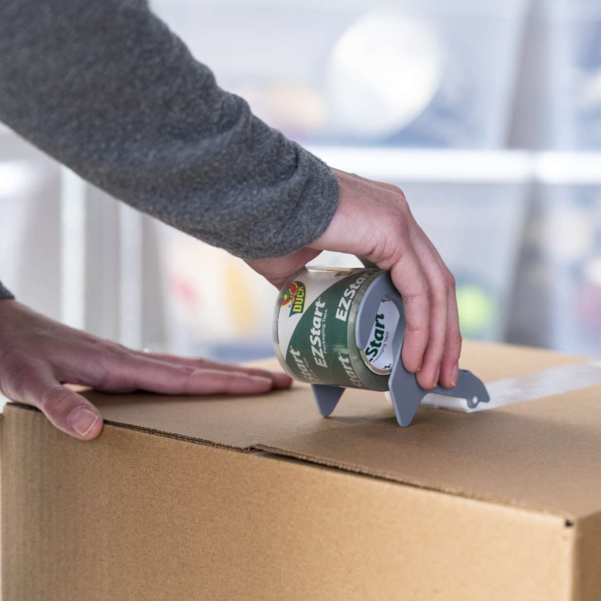 One-Handed Duck® Brand EZ Start® Packing Tape