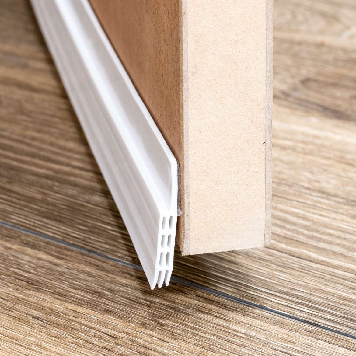 Duck Max Self-Adhesive Rubber Door Bottom