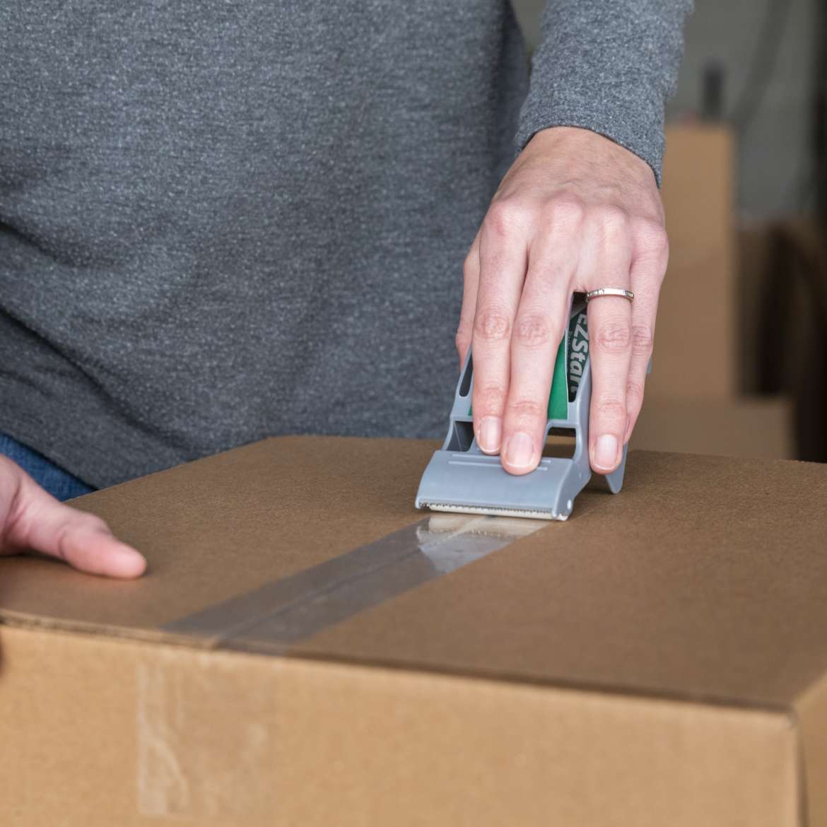 One-Handed Duck® Brand EZ Start® Packing Tape